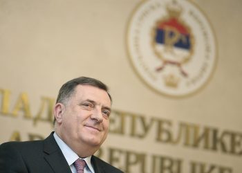 ZAVADI PA VLADAJ Dodik “razbio” opoziciju u Srpskoj