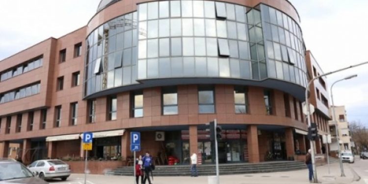 KRIMINAL SLUŽBENIKA UPRAVE ZA INDIREKTNO OPOREZIVANJE: Od kontrole do zapisnika isparilo 700 grama zlata!