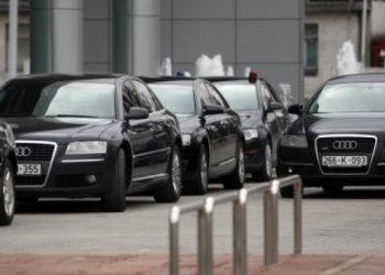 NAJDRAŽI DODIKOV SNABDJEVAČ: Vlast u RS kupila limuzine u vrijednosti dva miliona maraka
