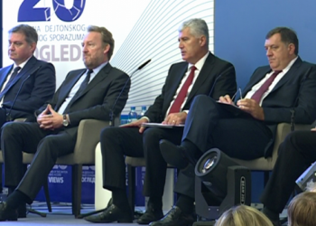 SDA NA KIŠI: Država kao razbojnička družina